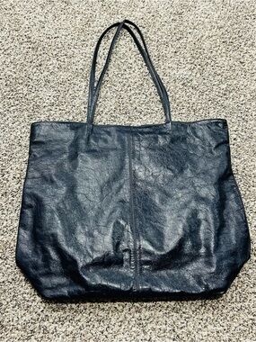 Latico Blue  Shoulder Bag with Zipper Accents Floral Lining Tote Double Strap